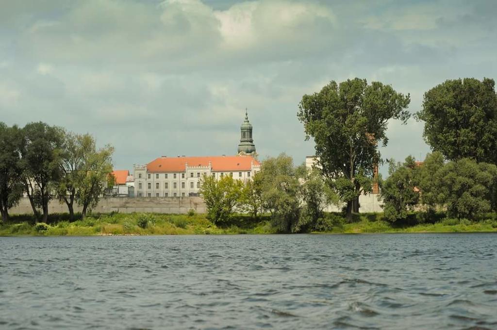 Hostel Rafcar Bydgoszcz Zewnętrze zdjęcie